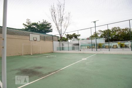 Área Comum - Quadra de apartamento para alugar com 2 quartos, 56m² em Barra da Tijuca, Rio de Janeiro