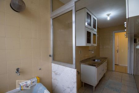Área de Serviço de apartamento para alugar com 2 quartos, 56m² em Barra da Tijuca, Rio de Janeiro