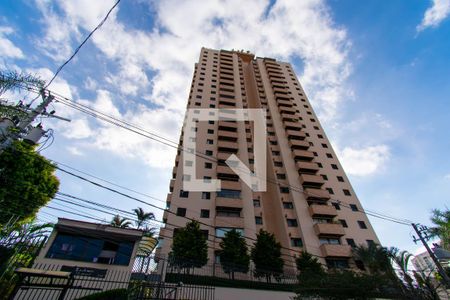 Apartamento para alugar com 94m², 2 quartos e 2 vagasFachada