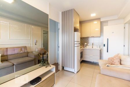 Sala de apartamento para alugar com 1 quarto, 35m² em Cambuci, São Paulo