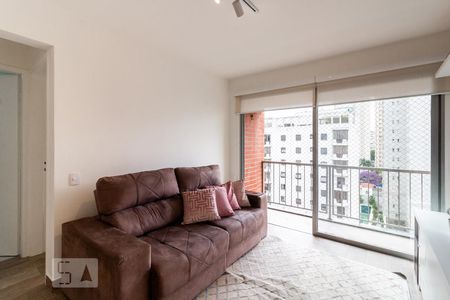 Sala de apartamento para alugar com 1 quarto, 40m² em Indianópolis, São Paulo