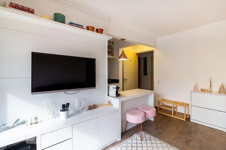 Sala de apartamento para alugar com 1 quarto, 40m² em Indianópolis, São Paulo