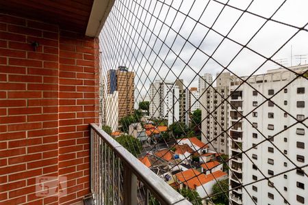 Varanda de apartamento para alugar com 1 quarto, 40m² em Indianópolis, São Paulo
