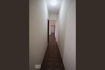 Casa à venda com 190m², 5 quartos e 2 vagascorredor 