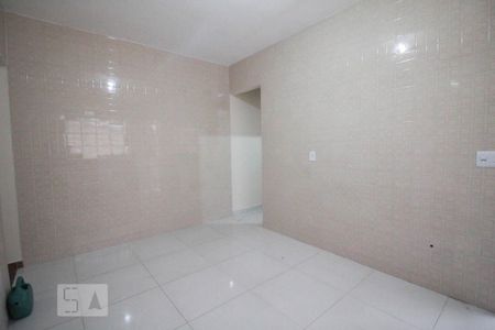 Casa à venda com 190m², 5 quartos e 2 vagascozinha