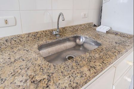 Apartamento à venda com 32m², 1 quarto e 1 vagaPia