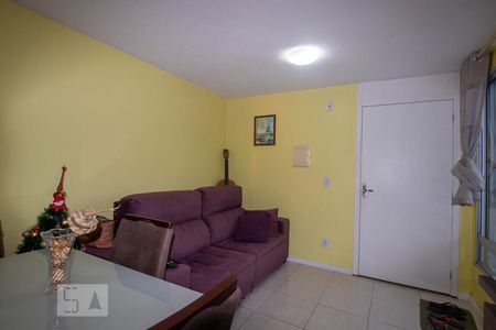Sala de apartamento à venda com 2 quartos, 45m² em Agronomia, Porto Alegre