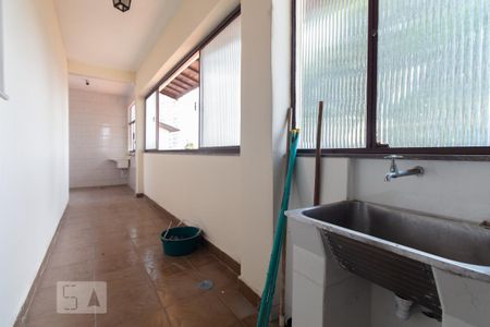 Área de serviço de casa à venda com 3 quartos, 430m² em Vila Alpina, São Paulo