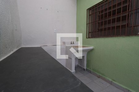Casa para alugar com 250m², 2 quartos e 8 vagasLavanderia