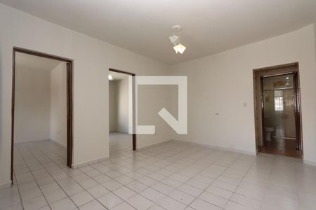 Sala de casa para alugar com 2 quartos, 250m² em Jardim Mimar, São Paulo