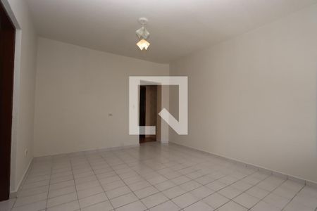 Sala de casa para alugar com 2 quartos, 250m² em Jardim Mimar, São Paulo