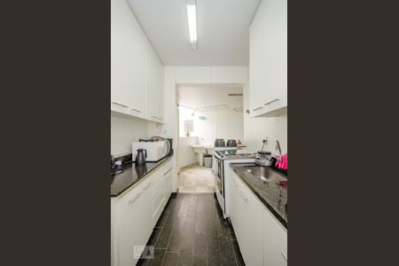 Apartamento à venda com 170m², 4 quartos e 2 vagasCozinha