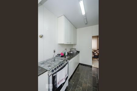 Apartamento à venda com 170m², 4 quartos e 2 vagasCozinha