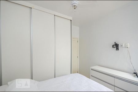 Apartamento à venda com 170m², 4 quartos e 2 vagasQuarto 3