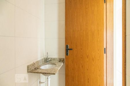 Apartamento para alugar com 32m², 2 quartos e sem vagaBanheiro
