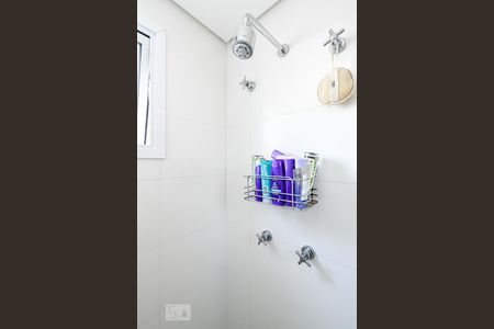 Apartamento para alugar com 65m², 2 quartos e 1 vaga Apartamento para alugar com 65m², 2 quartos e 1 vagaSuíte - Banheiro