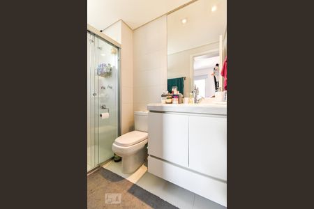 Apartamento para alugar com 65m², 2 quartos e 1 vaga Apartamento para alugar com 65m², 2 quartos e 1 vagaSuíte - Banheiro