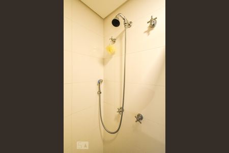 Apartamento para alugar com 65m², 2 quartos e 1 vaga Apartamento para alugar com 65m², 2 quartos e 1 vagaBanheiro Social