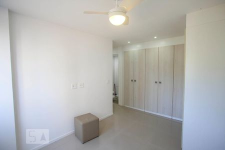 Suíte 1 de apartamento para alugar com 2 quartos, 65m² em Jacarepaguá, Rio de Janeiro