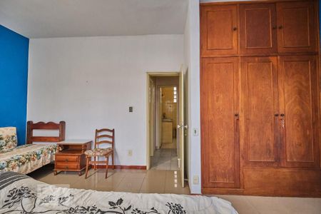Apartamento à venda com 250m², 4 quartos e 1 vagaQuarto 2