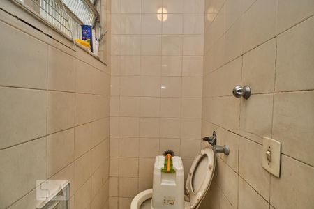 Apartamento à venda com 250m², 4 quartos e 1 vagaBanheiro de Serviço