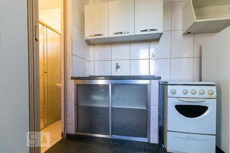 Kitnet - Cozinha de kitnet/studio para alugar com 1 quarto, 30m² em Jardim Santa Genebra Ii (barao Geraldo), Campinas