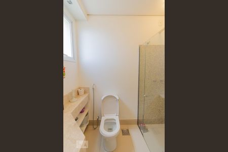 Casa de condomínio à venda com 210m², 4 quartos e 4 vagasBanheiro Social