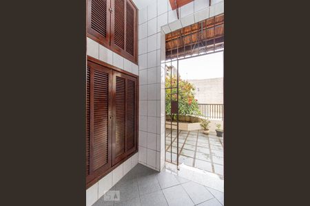 Casa para alugar com 265m², 4 quartos e 4 vagasDespensa