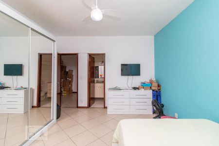 Casa para alugar com 265m², 4 quartos e 4 vagasSuíte 1