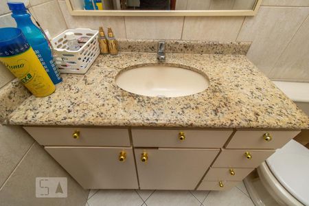 Casa para alugar com 265m², 4 quartos e 4 vagasDetalhe do Banheiro da Suíte 1