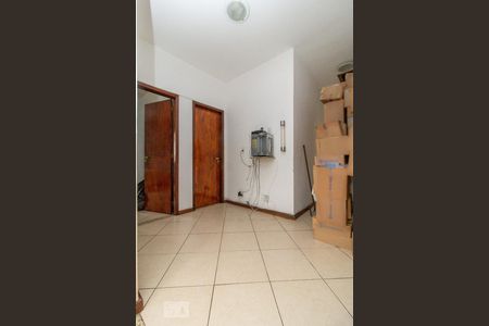 Casa para alugar com 265m², 4 quartos e 4 vagasHall Segundo Andar