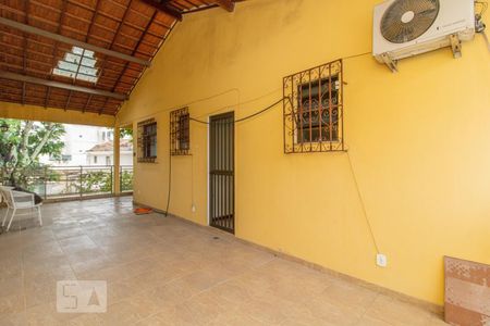 Casa para alugar com 265m², 4 quartos e 4 vagasVaranda 1