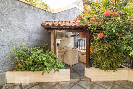 Casa para alugar com 265m², 4 quartos e 4 vagasÁrea de Serviço