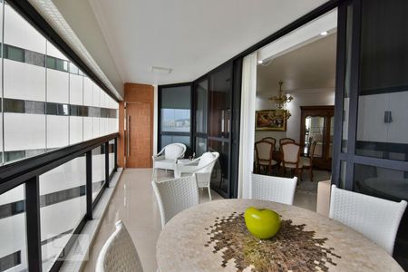 Varanda de apartamento para alugar com 3 quartos, 179m² em Jardim Astúrias, Guarujá