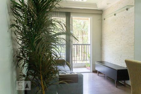 Sala de apartamento para alugar com 2 quartos, 50m² em Socorro, São Paulo