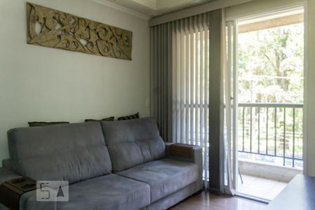 Sala de apartamento para alugar com 2 quartos, 50m² em Socorro, São Paulo