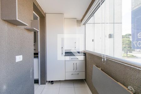 Varanda de apartamento para alugar com 2 quartos, 52m² em Pinheirinho, Curitiba