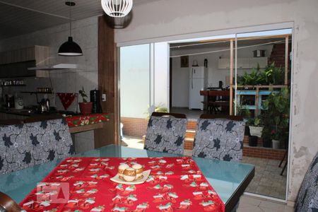 Sala de Jantar de casa à venda com 3 quartos, 140m² em Guajuviras, Canoas