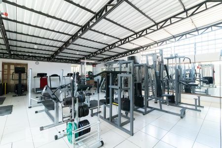 Casa à venda com 370m², 3 quartos e 3 vagas Casa à venda com 370m², 3 quartos e 3 vagasAcademia