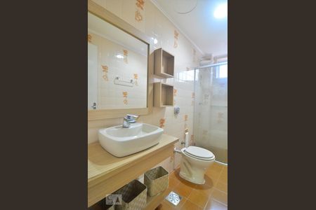 Banheiro de apartamento para alugar com 1 quarto, 51m² em Niterói, Canoas