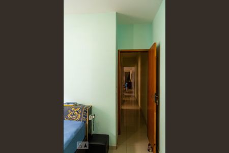 Casa à venda com 200m², 3 quartos e 2 vagas Casa à venda com 200m², 3 quartos e 2 vagasQuarto 3