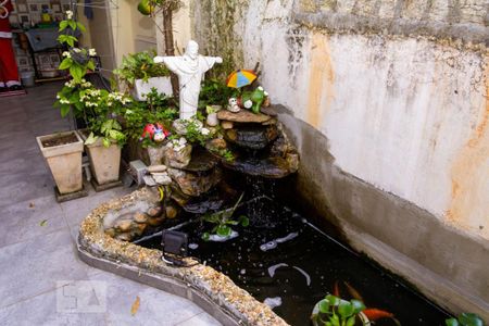 Casa à venda com 200m², 3 quartos e 2 vagas Casa à venda com 200m², 3 quartos e 2 vagasQuintal