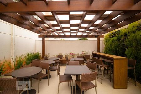 Apartamento para alugar com 66m², 2 quartos e 2 vagasÁrea comum