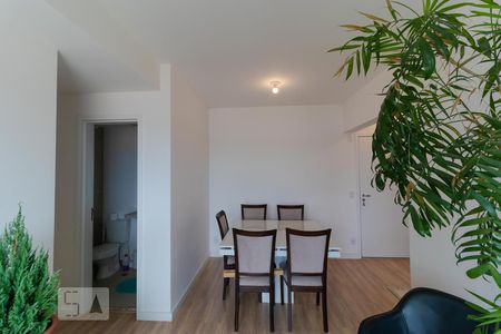 Apartamento para alugar com 66m², 2 quartos e 2 vagasSalas