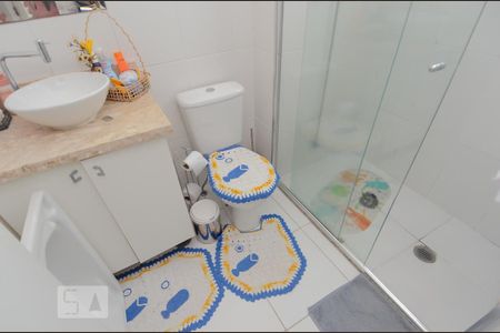 Apartamento à venda com 76m², 3 quartos e 1 vagaBanheiro da Suíte
