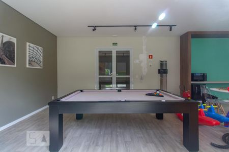 Apartamento para alugar com 20m², 1 quarto e sem vaga Apartamento para alugar com 20m², 1 quarto e sem vagaÁrea comum - Sala de Jogos