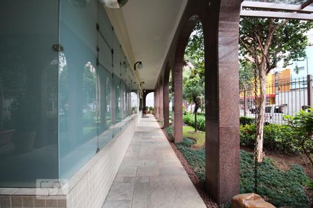 Entrada de apartamento à venda com 3 quartos, 116m² em Vila Nova Conceição, São Paulo