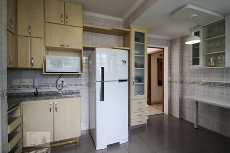 Cozinha de apartamento à venda com 3 quartos, 116m² em Vila Nova Conceição, São Paulo