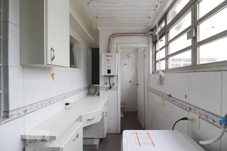 Área de Serviço  de apartamento à venda com 3 quartos, 116m² em Vila Nova Conceição, São Paulo