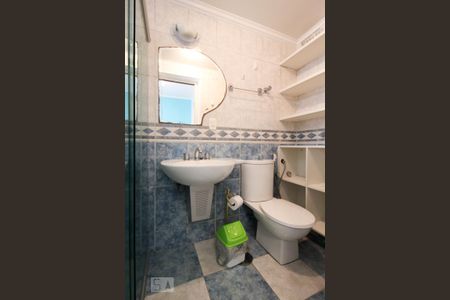 Apartamento à venda com 116m², 3 quartos e 1 vaga Apartamento à venda com 116m², 3 quartos e 1 vagaBanheiro da Suíte